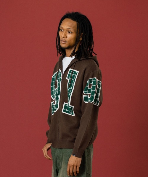 ⭐️お値下げしました⭐️トゥービーシック　【ラージサイズ46 】ニット JACQUARD BARBED WIRE ZIP KNIT（ニット/セーター）｜XLARGE