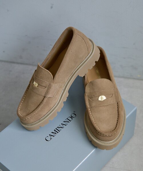 GALLARDAGALANTE（ガリャルダガランテ）の「【CAMINANDO】別注コインローファー/ベージュ（その他シューズ・レディース・ベージュ・38/36/37）」の2枚目の写真