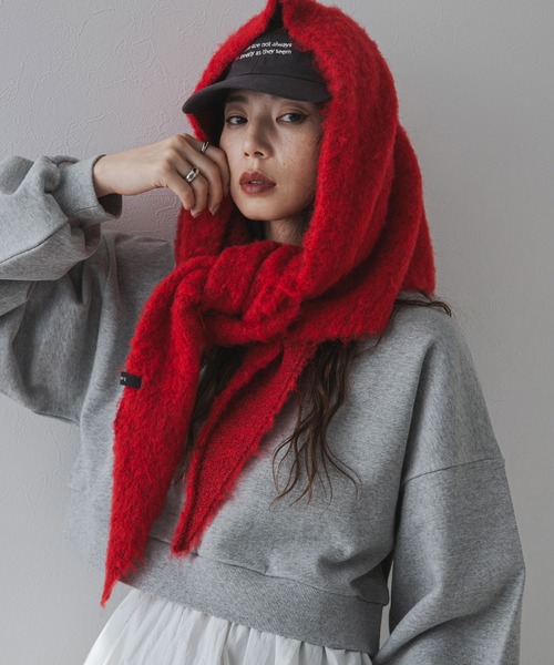 bohmal（ボマール）の「モヘアニットスカーフ（バンダナ/スカーフ・レディース・ブルー/オレンジ/グリーン/オフホワイト/ブラウン/レッド/チャコールグレー・MEDIUM）」の6枚目の写真