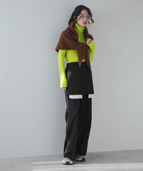 bohmal（ボマール）の「モヘアニットスカーフ（バンダナ/スカーフ・レディース・ブルー/オレンジ/グリーン/オフホワイト/ブラウン/レッド/チャコールグレー・MEDIUM）」の12枚目の写真