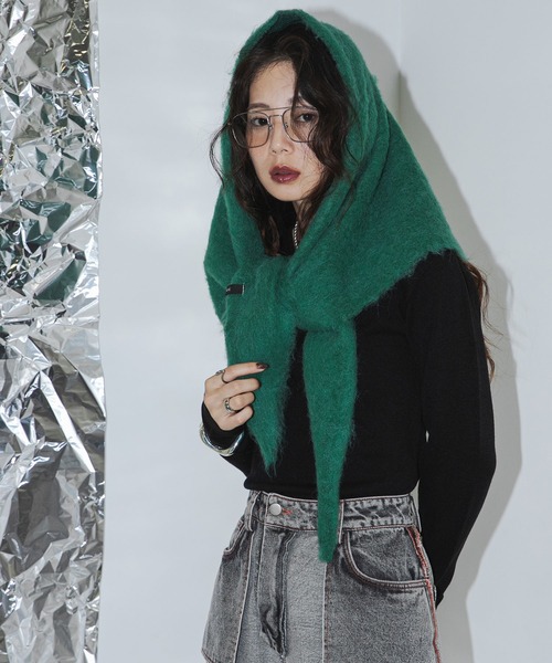 bohmal（ボマール）の「モヘアニットスカーフ（バンダナ/スカーフ・レディース・ブルー/オレンジ/グリーン/オフホワイト/ブラウン/レッド/チャコールグレー・MEDIUM）」の19枚目の写真