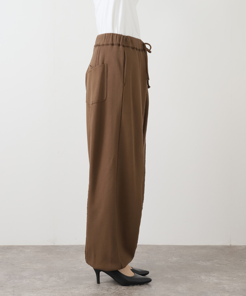 OLD PARK(オールドパーク)の「OLD PARK BAGGY SWEAT PANTS OPSW-06:スウェットパンツ(スウェットパンツ・レディース・ホワイト・MEDIUM)」の8枚目の写真