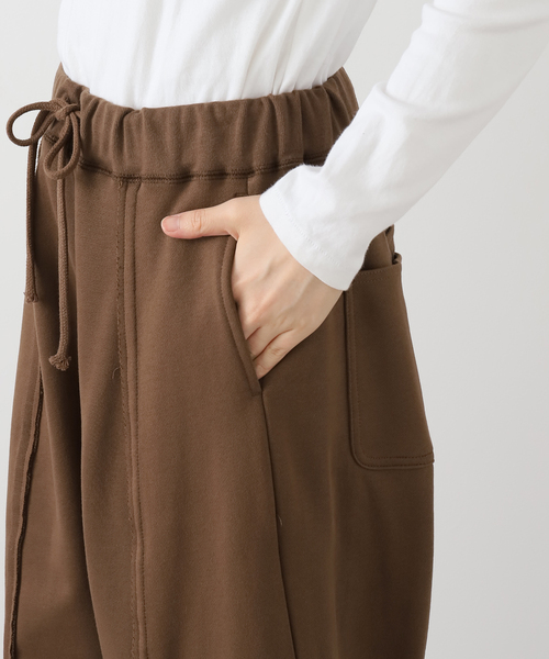 OLD PARK(オールドパーク)の「OLD PARK BAGGY SWEAT PANTS OPSW-06:スウェットパンツ(スウェットパンツ・レディース・ホワイト・MEDIUM)」の10枚目の写真