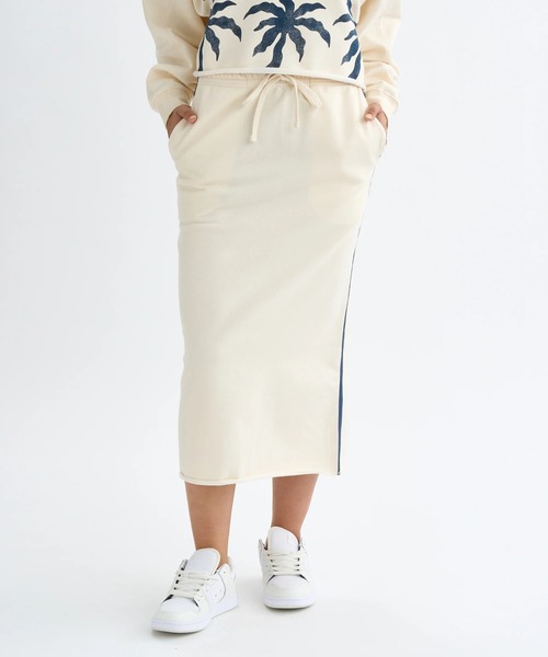 BILLABONG（ビラボン）の「BILLABONG レディース 【SURF CAMP】TRIPLE PALMS SWEAT L スカート 【2025年秋冬モデル】/ビラボンセットアップ対応速乾サイドラインスウェットロングスカート（スカート・レディース・ヘザーグレー/アイボリー・LARGE/MEDIUM）」の3枚目の写真