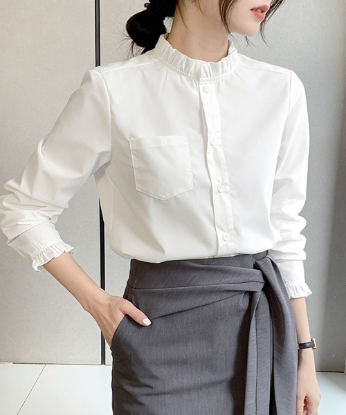 ReRe(リリ)の「スタンドカラーフリルネックシャツ(シャツ/ブラウス・レディース・ホワイト/ホワイト系その他・MEDIUM/LARGE/X-LARGE/SMALL)」の2枚目の写真
