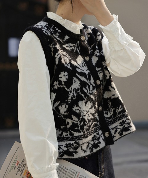 ReRe(リリ)の「スタンドカラーフリルネックシャツ(シャツ/ブラウス・レディース・ホワイト/ホワイト系その他・MEDIUM/LARGE/X-LARGE/SMALL)」の6枚目の写真