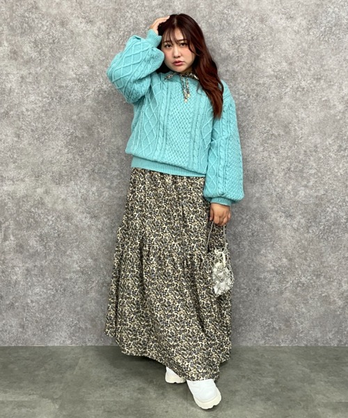 GEVS.(ジェイヴィス)の「小花プリントマキシワンピース<大きいサイズ有>GEVS.(ワンピース・レディース・ブラック系/グレイッシュベージュ・5L/4L/3L/LL/L/M)」の13枚目の写真