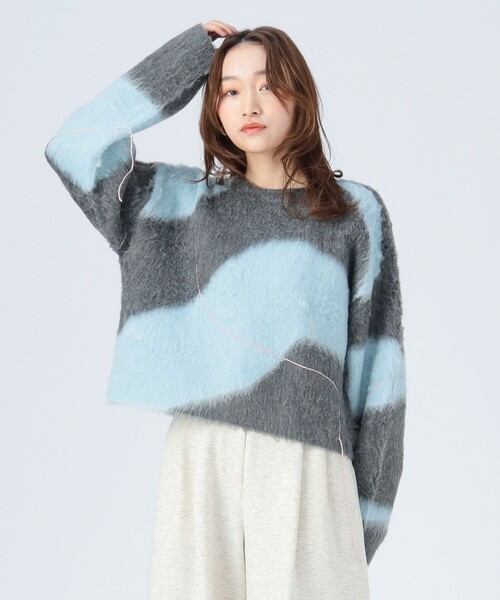 BEAMS HEART(ビームスハート)の「ニュアンス シャギー ニット(ニット/セーター・レディース・ホワイト系その他5/チャコールグレー/ピンク・FREE)」の10枚目の写真