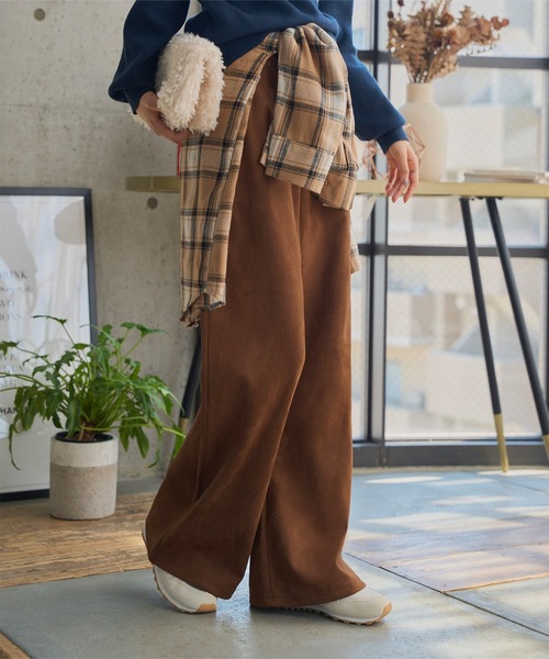 選べる3サイズ錯覚美脚ポンチスエードパンツ（その他パンツ）｜KOBE