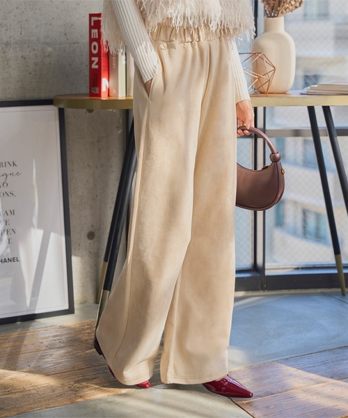 選べる3サイズ錯覚美脚ポンチスエードパンツ（その他パンツ）｜KOBE