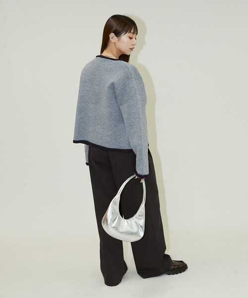PUBLUX(パブリュクス)の「PUBLUX/パブリュクス ノーカラー ジャケット風 ニット カーディガン 限定展開(カーディガン/ボレロ・レディース・チャコールグレー/グレー/ベージュ・フリ-)」の5枚目の写真
