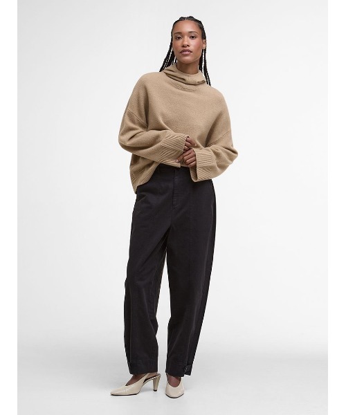 Barbour（バブアー）の「Evetteニットフーディ（レディース（ニット/セーター・レディース・ベージュ/ホワイト・6/8）」の8枚目の写真