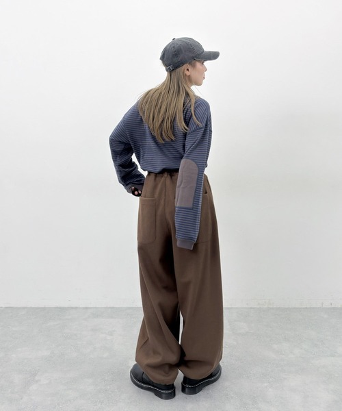 niko and...（ニコアンド）の「[MODE NORM CORE] エルボパッチフワスムースプルオーバー（Tシャツ/カットソー・レディース・モカ/ネイビー/ナチュラル・MEDIUM/LARGE）」の8枚目の写真