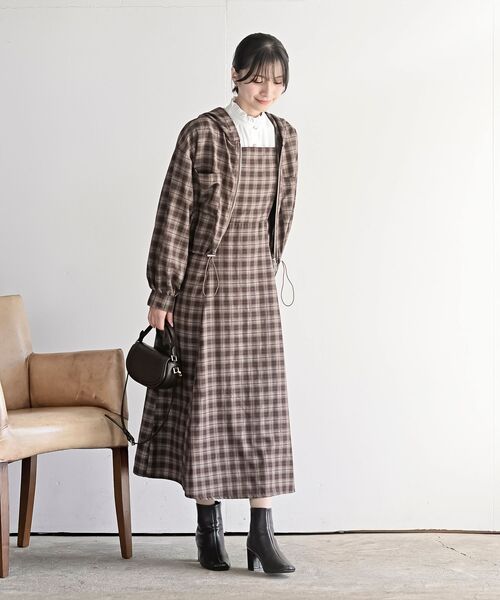 フーディジップブルゾン×キャミワンピースセットアップ（セットアップ