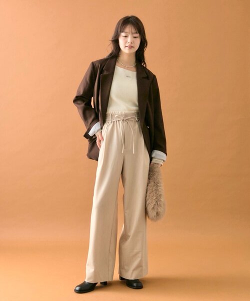 mystic（ミスティック）の「【4サイズ展開/ストライプ柄、無地 / ウエストの配色がポイント】Wベルトパンツ（スラックス・レディース・チャコールグレー/ブラウン/グレー/アイボリー/ネイビー/オフホワイト・1/2/0/SHORT）」の14枚目の写真