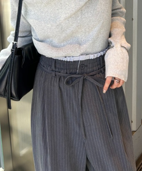 mystic（ミスティック）の「【4サイズ展開/ストライプ柄、無地 / ウエストの配色がポイント】Wベルトパンツ（スラックス・レディース・チャコールグレー/ブラウン/グレー/アイボリー/ネイビー/オフホワイト・1/2/0/SHORT）」の10枚目の写真