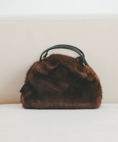 le.coeur blanc（ルクールブラン）の「エコファー2WAYショルダー（ショルダーバッグ・レディース・グレイッシュベージュ/ブラウン・FREE）」の17枚目の写真