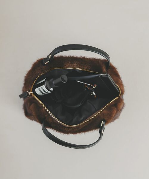 le.coeur blanc（ルクールブラン）の「エコファー2WAYショルダー（ショルダーバッグ・レディース・グレイッシュベージュ/ブラウン・FREE）」の18枚目の写真