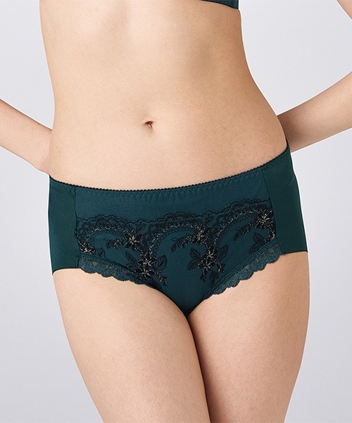 Triumph（トリンプ）の「天使のブラ スリムライン644 ボーイズレングス TR644 PT（ショーツ・レディース・ライトピンク/ホワイト/レッド/ダークグリーン・M/L）」の3枚目の写真