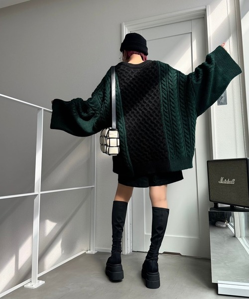 CFT.（シフト）の「ハニカムケーブルコンビニット（ニット/セーター・レディース・ブラック×グリーン/ホワイト×グレー・FREE）」の16枚目の写真