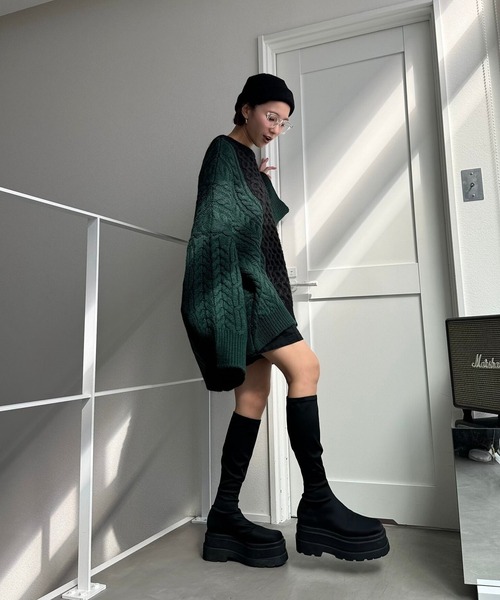 CFT.（シフト）の「ハニカムケーブルコンビニット（ニット/セーター・レディース・ブラック×グリーン/ホワイト×グレー・FREE）」の22枚目の写真