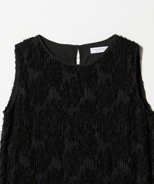 A DAY IN THE LIFE UNITED ARROWS(アデイインザライフユナイテッドアローズ)の「フリンジジャガード プリーツワンピース <A DAY IN THE LIFE>(ワンピース・レディース・ブラック/ベージュ・FREE)」の8枚目の写真