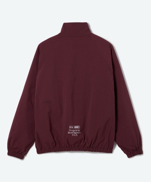 penguin BY MUNSINGWEAR（ペンギン バイ マンシングウェア）の「【STYLE 2250】4WAY STRETCH SWING TOP ストレッチゴルフウェア（ナイロンジャケット・メンズ・ブラック/レッド・M/L/XL）」の3枚目の写真