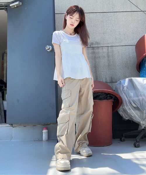 MUSINSA STANDARD WOMAN（ムシンサスタンダードウーマン）の「ウィメンズ CN マルチポケットワイドカーゴパンツ [ベージュ]（その他パンツ・レディース・その他・30/24/25/26/27/28/29）」の8枚目の写真