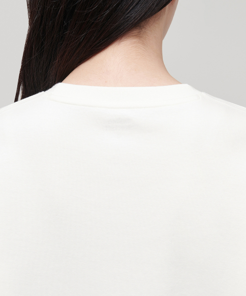 MUSINSA STANDARD WOMAN（ムシンサスタンダードウーマン）の「ウィメンズリラックスフィットクルーネックTシャツ[クリーム]（Tシャツ/カットソー・レディース・その他・SMALL/MEDIUM/LARGE/X-SMALL）」の5枚目の写真