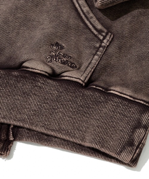 go slow caravan(ゴースローキャラバン)の「MIX FAB ルーズスウェットZIPパーカー HARD PIGMENT DYE(パーカー・メンズ・ダークブラウン/カーキ・LARGE/MEDIUM)」の7枚目の写真