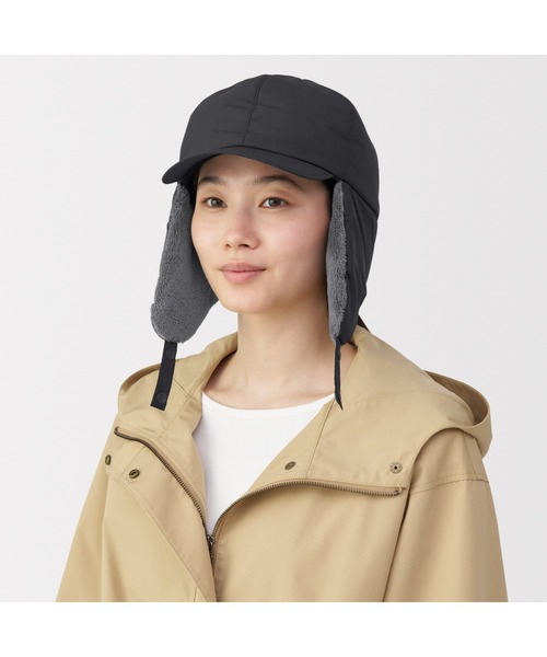 無印良品（ムジルシリョウヒン）の「吸湿発熱中わた表面撥水耳当て付き　キャップ（キャップ・レディース・ベージュ/ブラック・57.5-59cm）」の21枚目の写真
