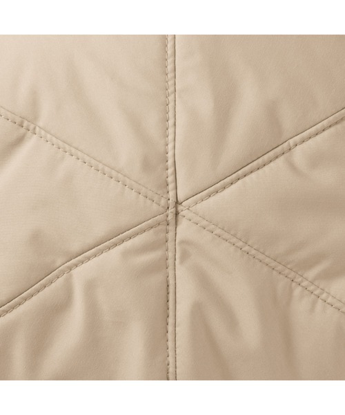 無印良品（ムジルシリョウヒン）の「吸湿発熱中わた表面撥水耳当て付き　キャップ（キャップ・レディース・ベージュ/ブラック・57.5-59cm）」の8枚目の写真