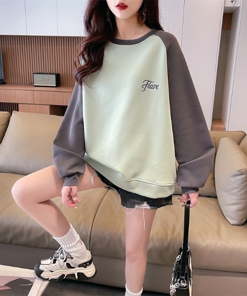 BY THE BAY(バイザベイ)の「ラグランロングスリーブTシャツ/長袖 バイカラー ビッグシルエット オーバーサイズ カジュアル 韓国ファッション(Tシャツ/カットソー・レディース・ホワイト×グレー・FREE)」の1枚目の写真