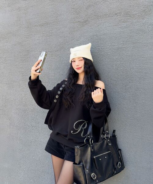 ROSEFRANTZ（ロゼフランツ）の「Eyelet Strap Open Sweatshirt [Black]（スウェット・レディース・ブラック・OS）」の11枚目の写真