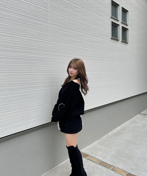 ROSEFRANTZ（ロゼフランツ）の「Eyelet Strap Open Sweatshirt [Black]（スウェット・レディース・ブラック・OS）」の17枚目の写真