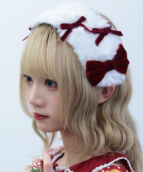 Chalmiere（シャルミエール）の「ファーヘッドドレス（その他ヘアアクセサリー・レディース・ピンク/ブラック/ワイン・FREE）」の3枚目の写真