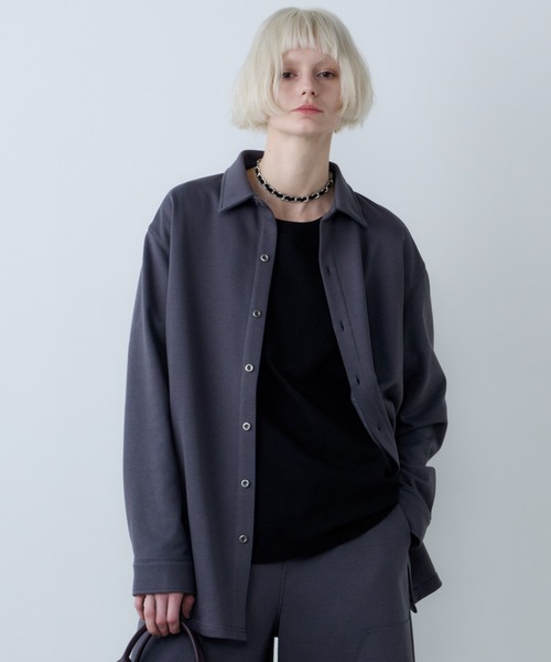 AFF AIVER（エイエフエフアイバー）の「AFF AIVER　ドライスウェットロングシャツ（シャツ/ブラウス・メンズ・ブラック/ライトグレー/グレー・LARGE/MEDIUM/SMALL）」の3枚目の写真