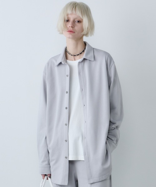 AFF AIVER（エイエフエフアイバー）の「AFF AIVER　ドライスウェットロングシャツ（シャツ/ブラウス・メンズ・ブラック/ライトグレー/グレー・LARGE/MEDIUM/SMALL）」の2枚目の写真