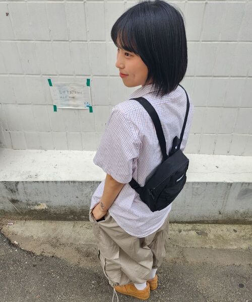 MACNI(マクニ)の「PEPPY MICRO BACKPACK BLACK(バックパック/リュック・レディース・その他・FREE)」の2枚目の写真