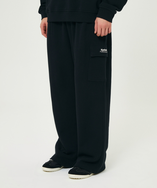 KODAK(コダック)の「メールラーセットアップストレートパンツBLACK(スウェットパンツ・メンズ・その他・X-SMALL/SMALL/MEDIUM/LARGE/X-LARGE/XX-LARGE)」の1枚目の写真