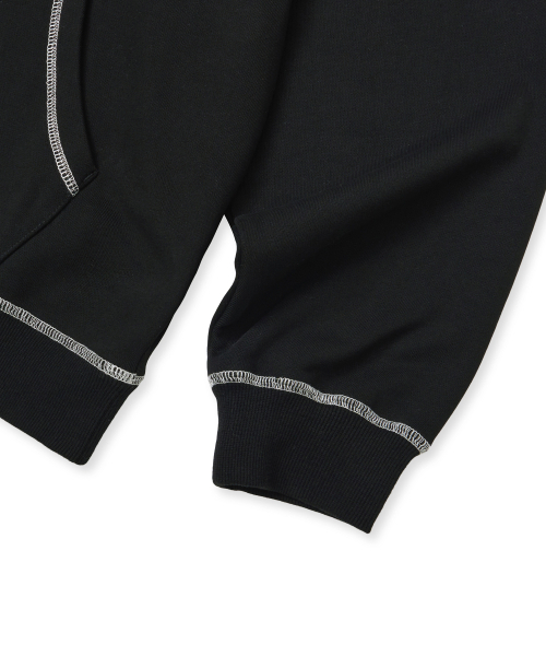 BROWNBREATH（ブラウンブレス）の「TAG APPLIQUE HOODIE - BLACK（パーカー・レディース・その他・SMALL/MEDIUM/LARGE/X-LARGE）」の6枚目の写真
