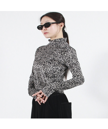 DEMARC（ドゥマーク）の「LEOPARD HIGH-NECK LONG SLEEVE TEE -  black（Tシャツ/カットソー）」