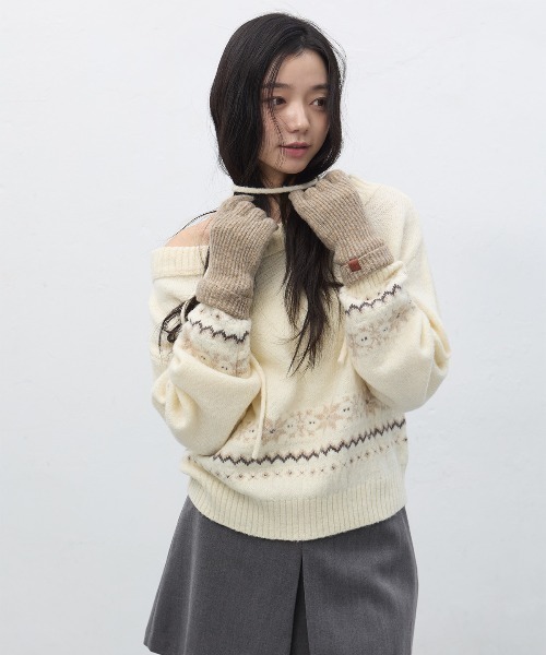 GENERAL IDEA（ジェネラルアイデア）の「snow wide boat neck pullover スノウワイドボートネックプルオーバー（ニット/セーター・レディース・アイボリー/ブラック・S/M/L）」の3枚目の写真