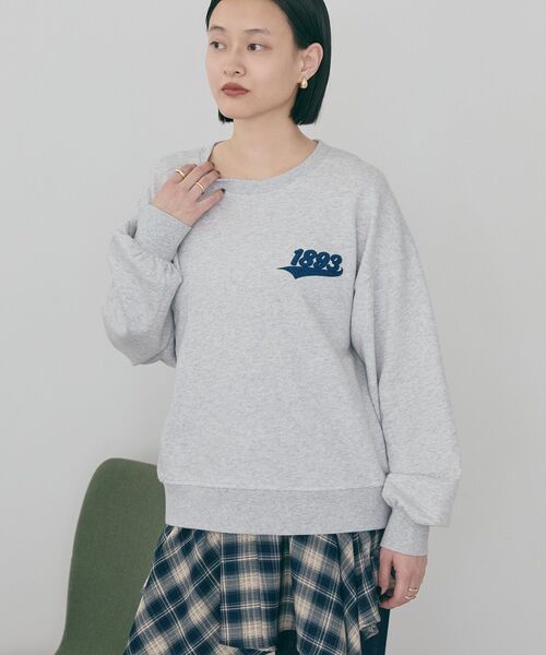 AMERICAN HOLIC(アメリカンホリック)の「ワンポイント サガラ刺繍裏毛スウェット(スウェット・レディース・ブラック/杢グレー・L/M)」の11枚目の写真