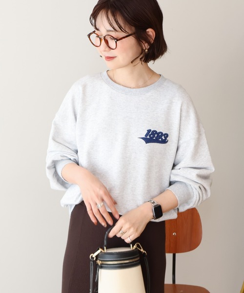 AMERICAN HOLIC(アメリカンホリック)の「ワンポイント サガラ刺繍裏毛スウェット(スウェット・レディース・ブラック/杢グレー・L/M)」の1枚目の写真