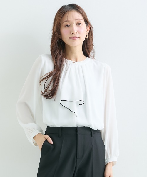 Petitjo(プッチージョ)の「小さいサイズ 配色ラッフルブラウス 低身長さん・小柄女性(シャツ/ブラウス・レディース・オフホワイト/ベビーピンク・PSS/PS/PM/PL)」の14枚目の写真