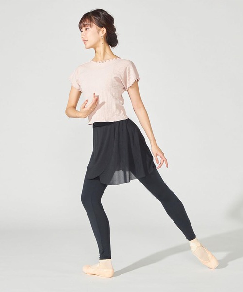 Chacott(チャコット)の「【ノーソーイングニット】メロウコンパクトニットTシャツ(ニット/セーター・レディース・ピンク/ブラック・M)」の3枚目の写真