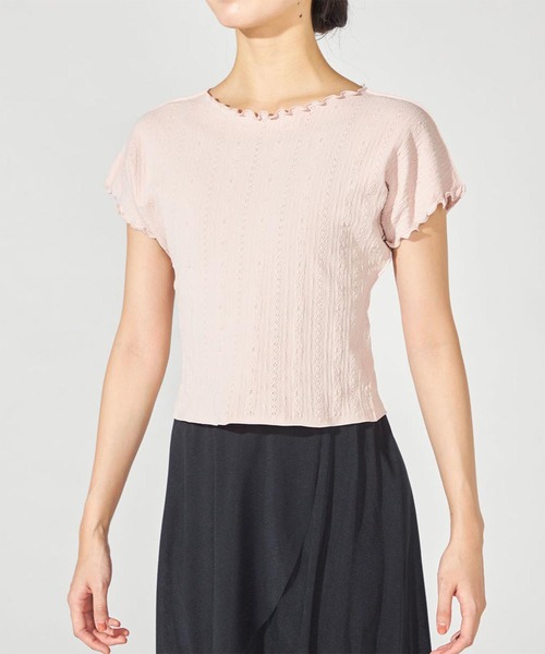 Chacott(チャコット)の「【ノーソーイングニット】メロウコンパクトニットTシャツ(ニット/セーター・レディース・ピンク/ブラック・M)」の6枚目の写真