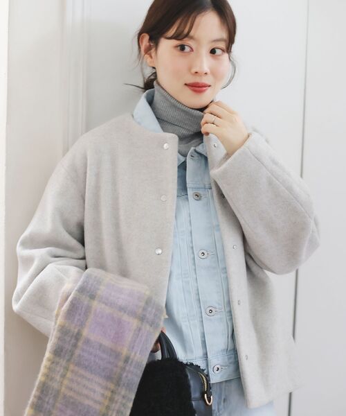 le.coeur blanc（ルクールブラン）の「ソフトデニムジャケット（デニムジャケット・レディース・ブルー/ライトブルー・38）」の22枚目の写真