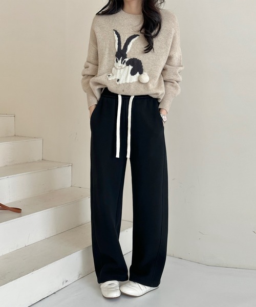 DAY CLOSET（デイ クローゼット）の「【大きいサイズ有/裏起毛/全周ゴム・調節紐付き】冬もぽかぽか。スウェット ボア フリース イージーパンツ レディース（スウェットパンツ・レディース・ブラック/ベージュ系その他/グレー・L/M/XL）」の5枚目の写真
